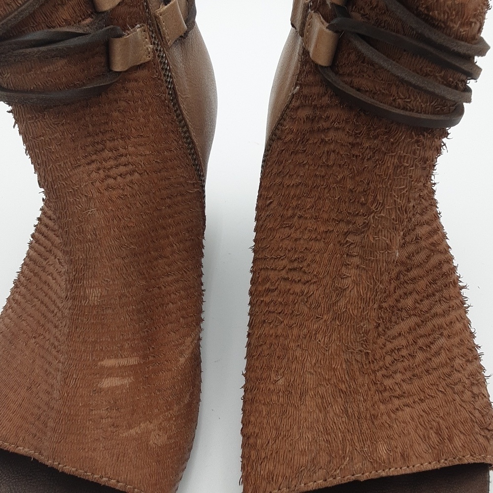 OTBT Women's Vagabond Open Toe
Booties Brown Ankle chunky Y2K festival women 8.5 - Picture 7 of 15